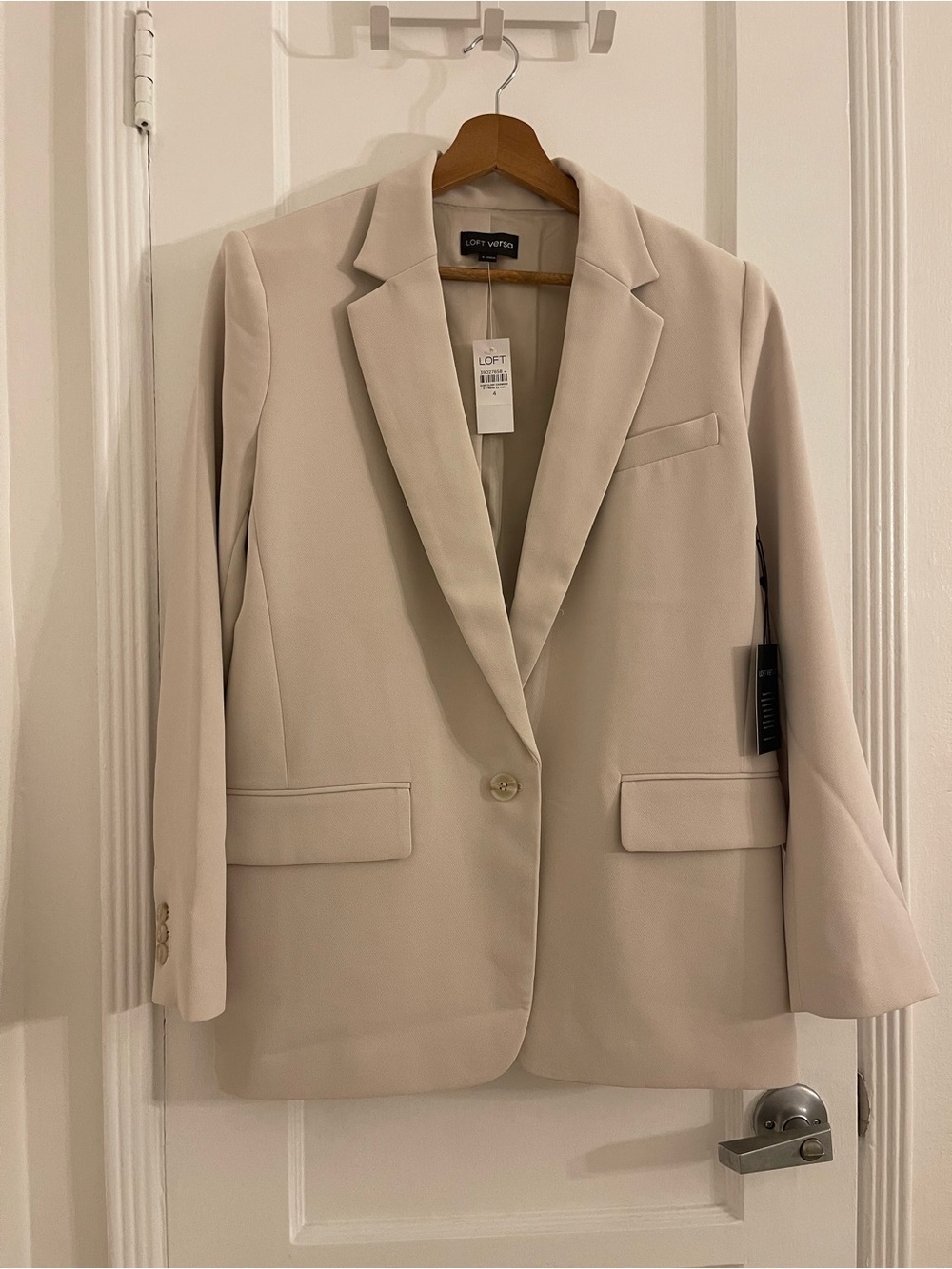 LOFT Light Cream Single-Button Tailored Blazer